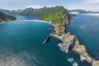 Бриллиантовое колье Курильской гряды